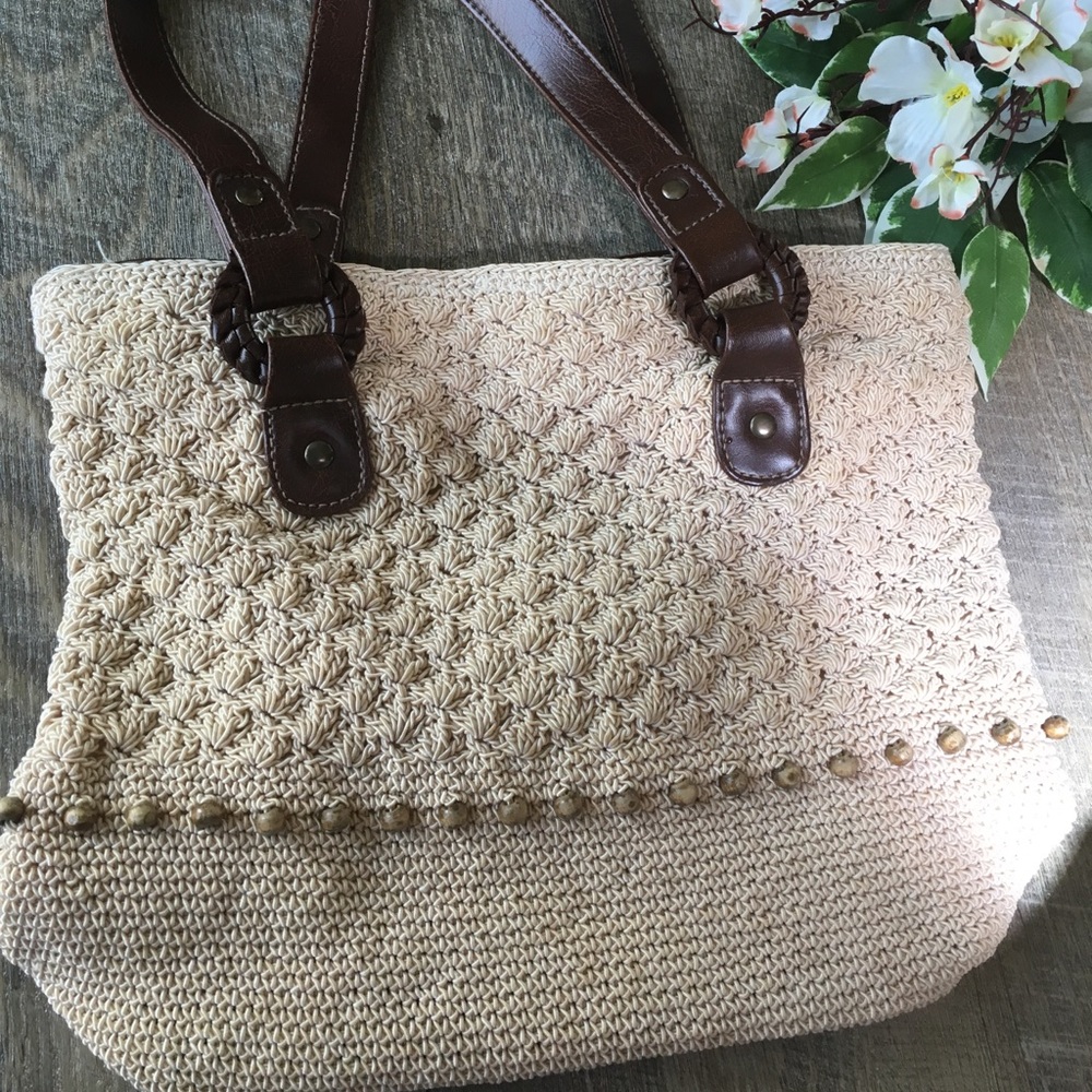 ❗️LAST CHANCE ❗️Beautiful Knit-Style purse